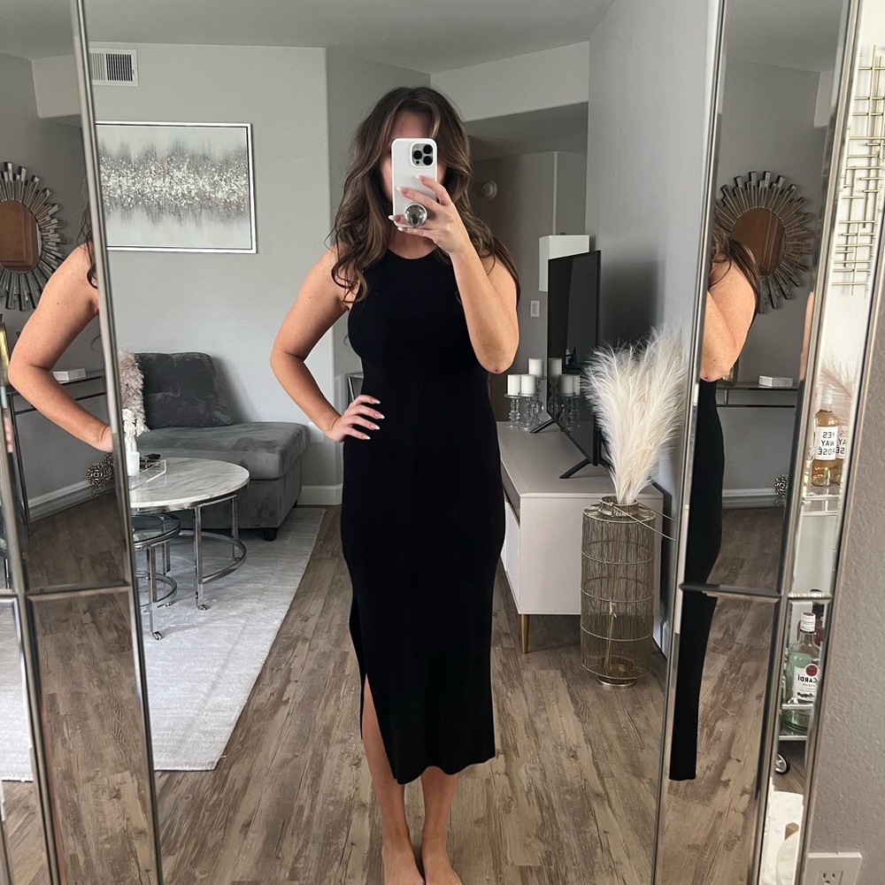 Leith Black Knit Halter Dress with Keyhole Back Side Silt Size Medium Nordstrom
